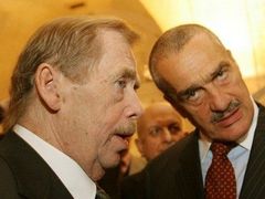 Schwarzenberg a jeho někdejší šéf, exprezident Václav Havel.