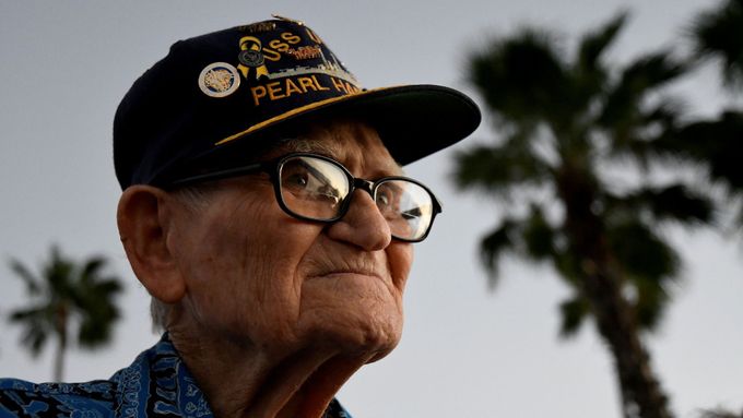Vzpomínkový obřad k 75. výročí útoku na Pearl Harbor.