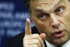 Maďarsko po srážce ratingu chce spolupráci s věřiteli
