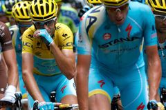 Astana o licenci na rok 2016 nepřijde, UCI zastavila řízení