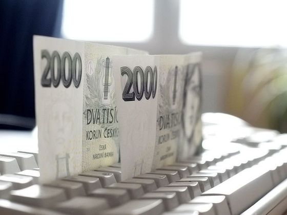 Čtěte také Peníze na klávesnici