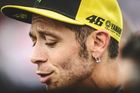 "Mimořádně obtížné období." Rossi sedí doma, zarůstá vousem a přemýšlí o konci