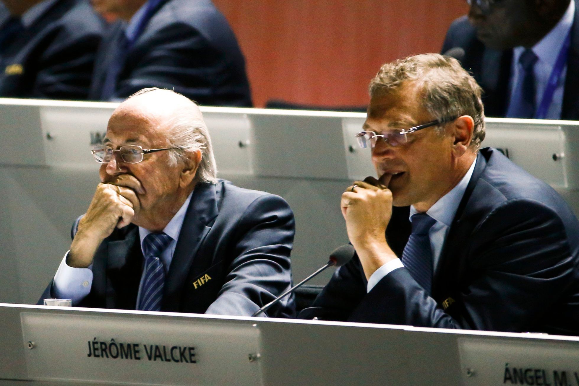 Kongres FIFA: preizident FIFA Sepp Blatter a generální sekretář Jérome Valcke