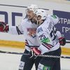 Lev Praha vs. Magnitogorsk, čtvrté finále KHL v O2 aréně (Zaripov, Kovář)
