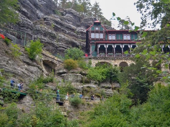 Romantický symbol Národního parku České Švýcarsko lákal lidi již od 19. století