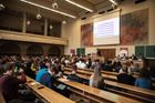 Na právnické fakultě Univerzity Karlovy proběhla ve středu debata s kandidáty na europoslance.