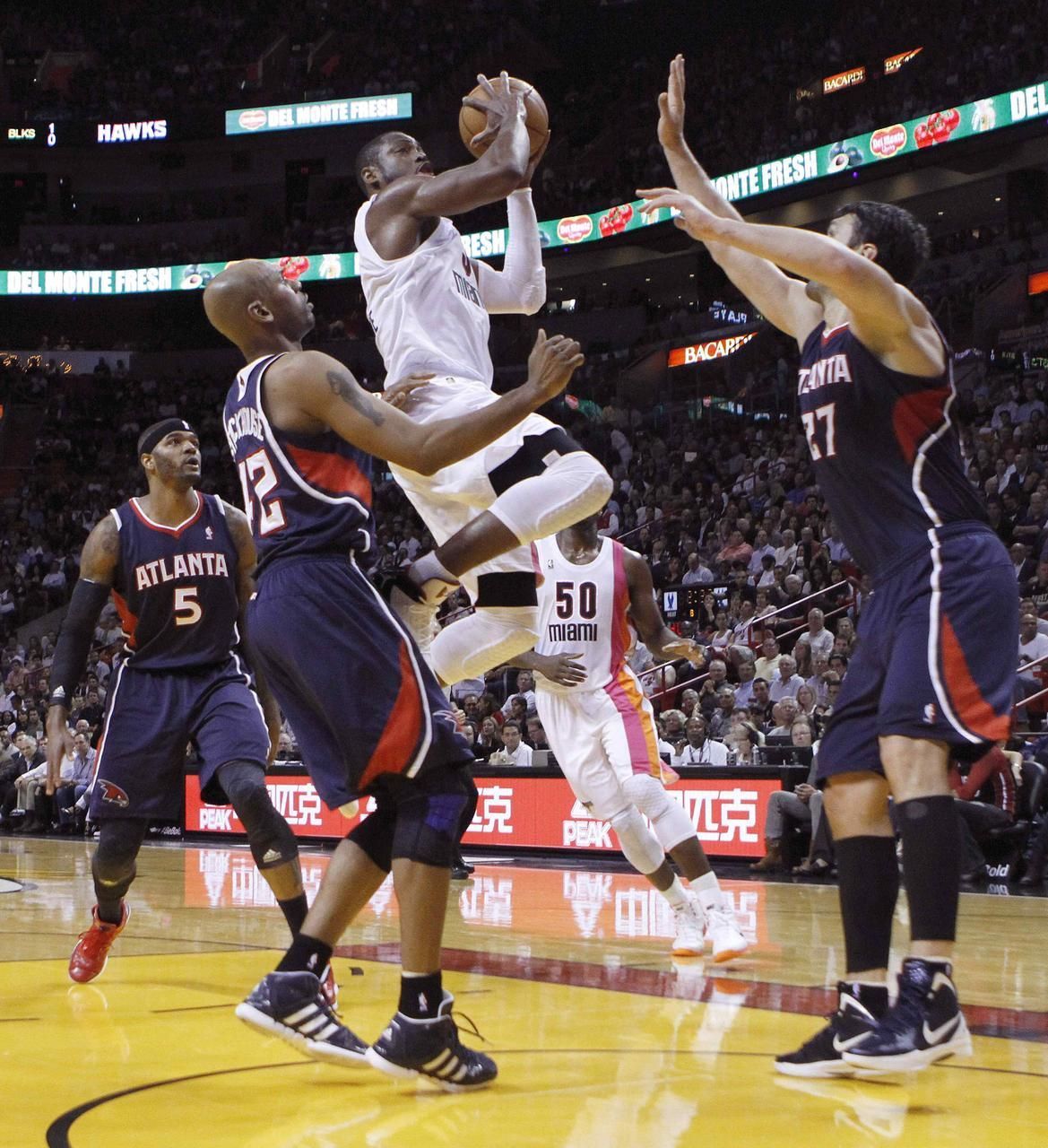 Miami - Atlanta (Dwyane Wade, Josh Smith, Jerry Stackhouse, Zaza Pachulia)