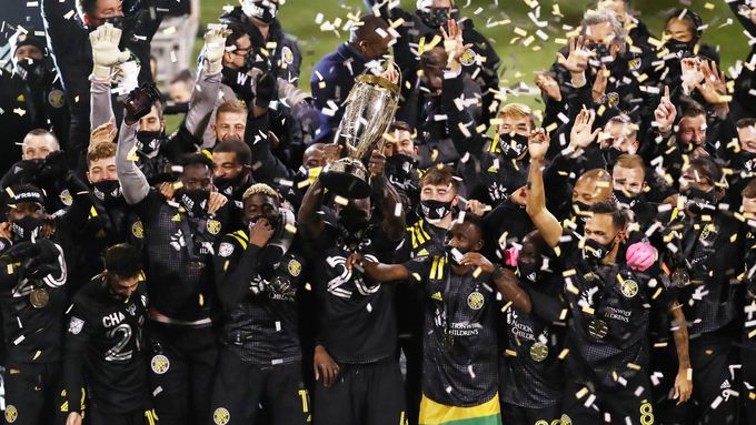 Hráči Columbusu slaví triumf v MLS