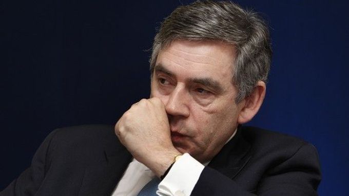 Gordon Brown má problém
