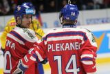 Český tým nasadil poprvé v přípravě na blížící se vrchol sezony další dvě posily ze zámořské NHL, útočníky Plekance a Pastrňáka.