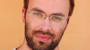 PhDr. Jan Seidl, Ph.D., historik a překladatel.