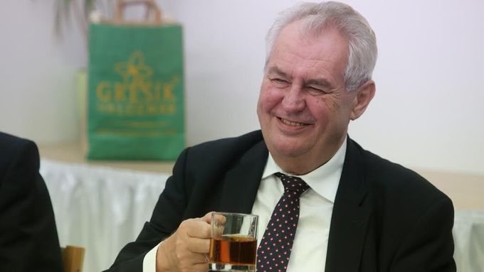 Miloš Zeman při návštěvě Ústeckého kraje.