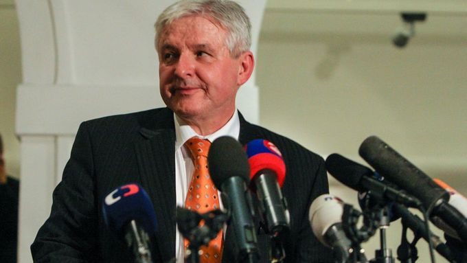 Premiér v demisi Jiří Rusnok.