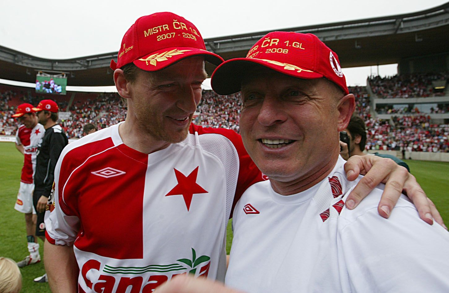 Slávistické oslavy titulu v roce 2008: Šmicer, jarolím