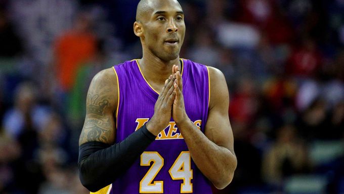Bez Kobeho Bryanta se Lakers nedařilo.