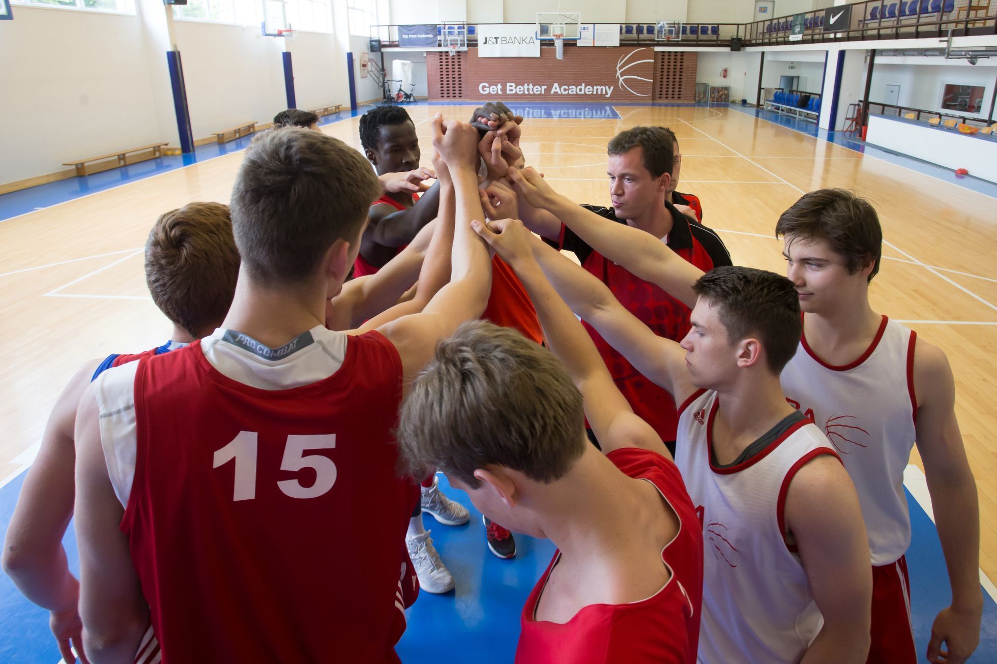 Trenénink basketbalového týmu GBA