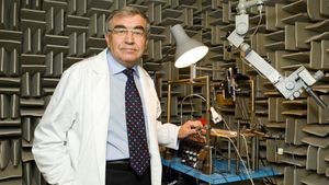 Profesor Josef Syka (78 let)