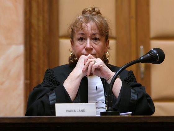 Kdo je Ivana Janů? Ivana Janů, soudkyně Ústavního soudu