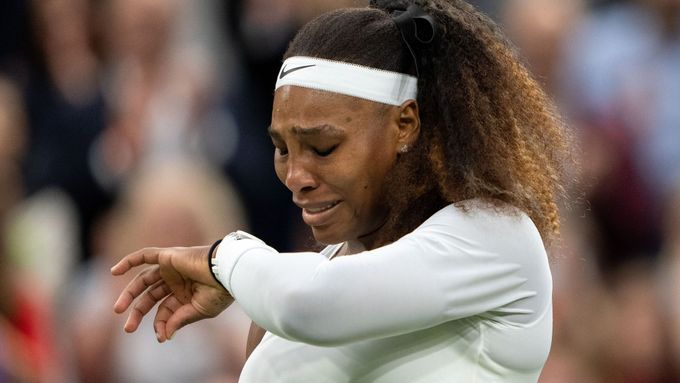 Serena Williamsová na loňském Wimbledonu.