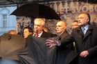 Zeman: Demonstrace k 17. listopadu byla ostuda Česka