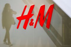 Místo uhlí oblečení z H&M. Švédská elektrárna našla jiné alternativní palivo