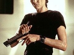 Angelina Jolie ve filmu Lara Croft - Tomb Raider: Kolébka života (2003).