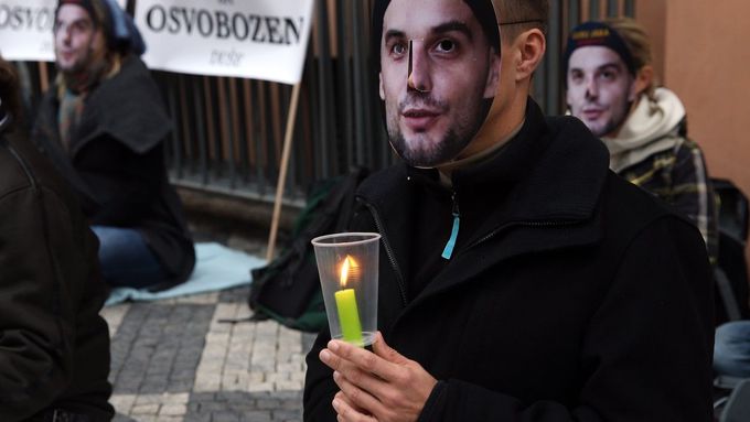 Pochod za svobodu guru Járy a proti náboženské perzekuci v ČR.