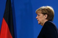 Merkelová si dál stojí za volbou Hamburku pro summit G20. Zodpovědnosti se nezříkám, vzkázala