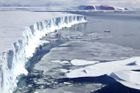 Do konce století roztají tři čtvrtiny kanadských ledovců