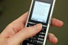 Křeček: Spory o prémiové SMS může rozhodnout jen soud