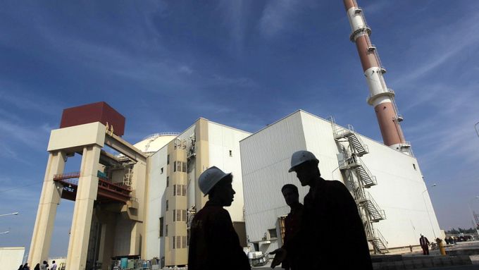 Jaderná elektrána v Íránu.