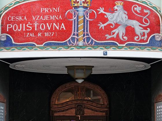 Souvislosti Česká pojišťovna