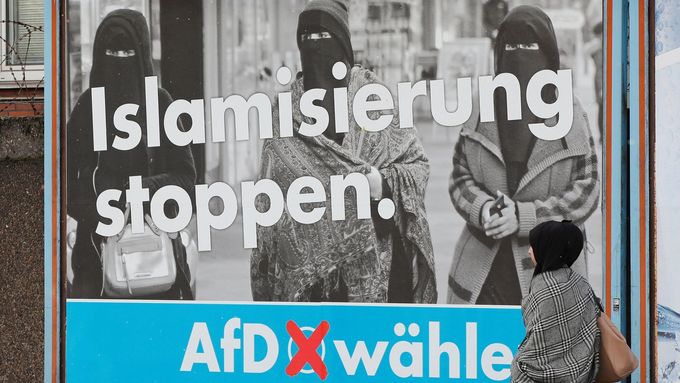 Volební plakát Alternativy pro Německo (AfD).