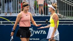 Karolína Muchová a Markéta Vondroušová