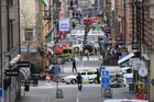 Podezřelého z útoku ve Stockholmu měly úřady deportovat. Sympatizoval s Islámským státem