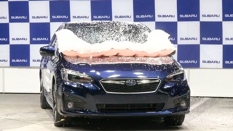 Subaru bude do aut montovat externí airbagy. Příčinou je i stárnutí Japonců