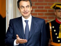 Zapatero je pro svůj mladistvý vzhled přezdíván opozicí 