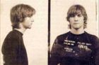 První kapelou Kurta Cobaina, která stojí za zmínku, je Fecal Matter. Se členy jiné tehdy se rozjíždějící skupiny Melvins vydržel Cobain hrát asi rok (1985-6). Natočili demo Illiteracy Will Prevail. Poslechněte si je.