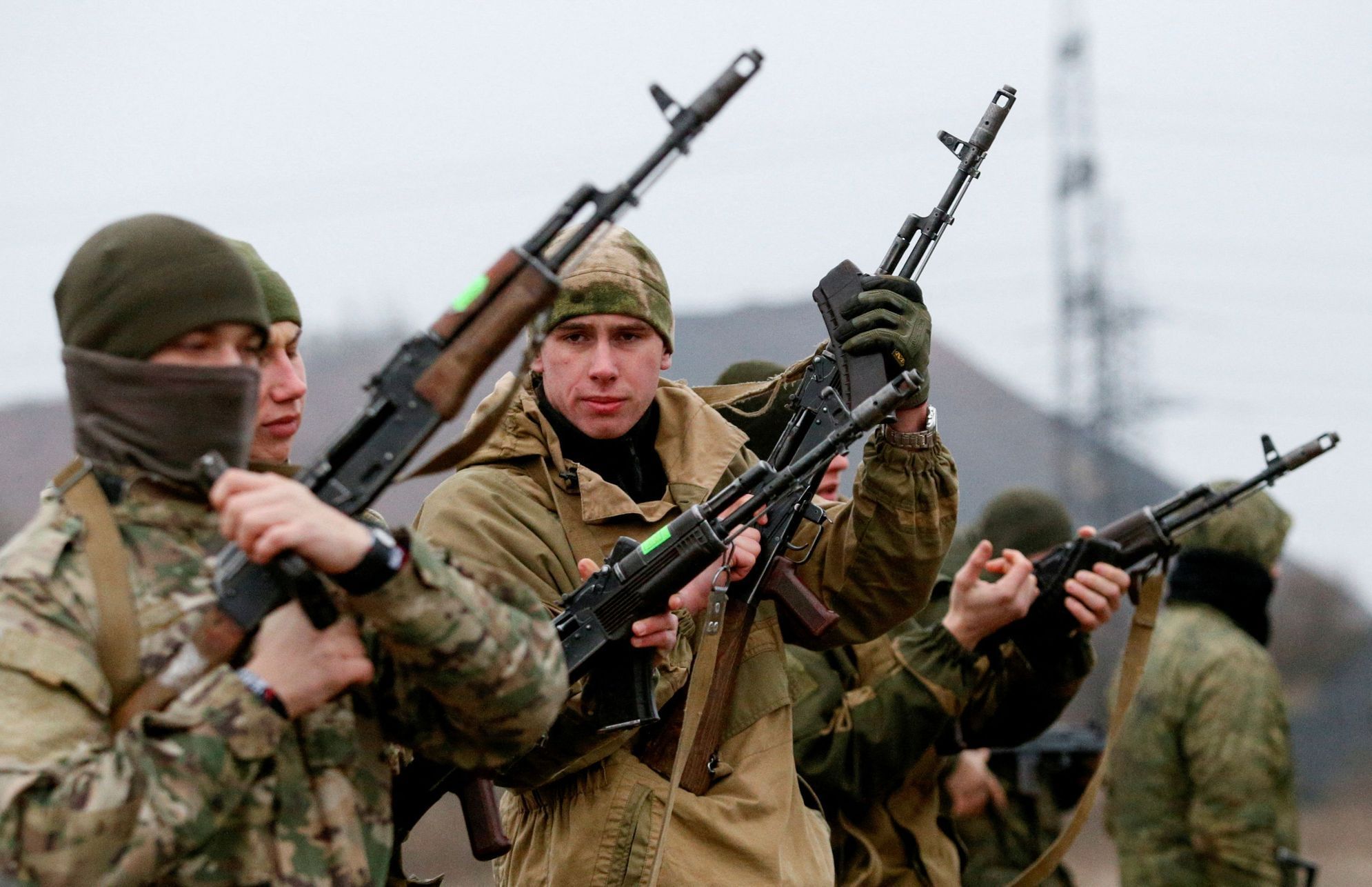 Ozbrojenci na území samozvané Doněcké lidové republiky, kterou vytvořily na okupované části Urkrajiny proruští separatisté s podprou Ruska.