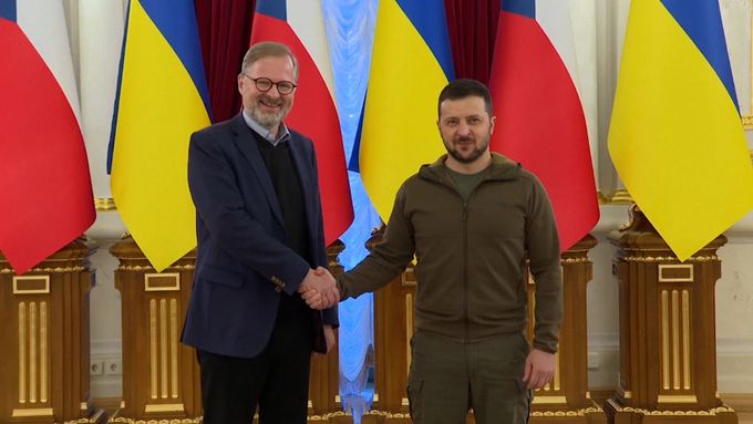Čeští ministři v čele s premiérem Petrem Fialou jednali v Kyjevě s ukrajinskou vládou a prezidentem Volodymyrem Zelenským.