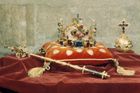 Hrad pro velký zájem vystaví korunovační klenoty zdarma ve Vladislavském sále