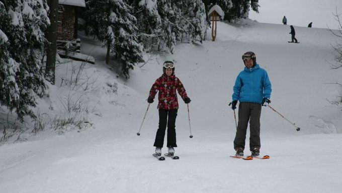 Lucie Váchová zahajuje lyžařskou sezonu na Špičáku
