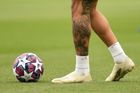 Tetování Gabriela Jesuse přineslo v druhém pátečním duelu štěstí Manchesteru City.