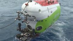 Čínská ponorka v Mariánském příkopu