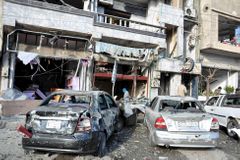 Sebevrazi Islámského státu se odpálili v syrském Homsu, zemřelo nejméně 22 lidí