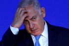 Netanjahuovi hrozí stíhání kvůli korupci. Policie vychází ze lží, předčasné volby nebudou, tvrdí