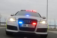 Silniční stíhačka v okolí Brna. Policie si pořídila Audi RS6, je však 10 let staré