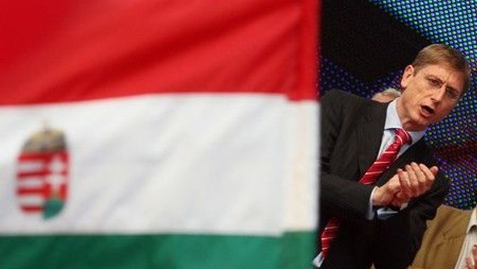 Strana premiéra Ference Gyurcsánye ztrácí na popularitě