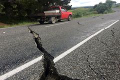 České území kdysi zasáhla netušeně silná zemětřesení, ukázal výzkum. Ovlivní i stavební normy