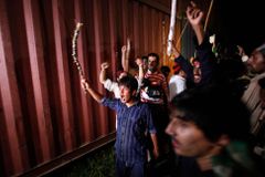 Tisíce demonstrantů chtějí rezignaci pákistánského premiéra